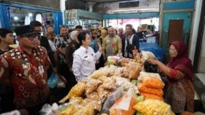 Wali Kota Semarang Agustina pantau stok kebutuhan pokok/semarangkota