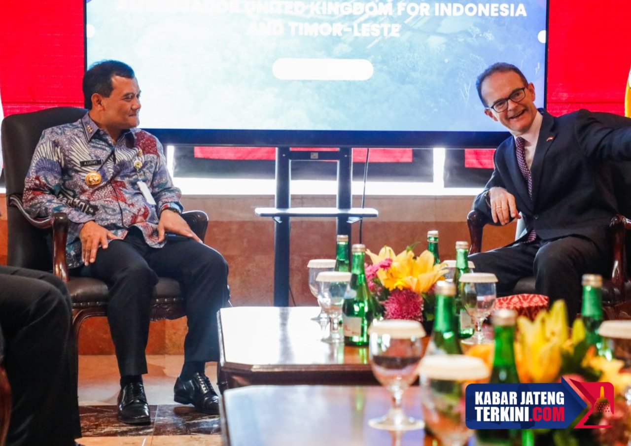 Inggris Buka Potensi Kerja Sama di Bidang Pengelolaan Sampah EBT dengan Pemprov Jateng