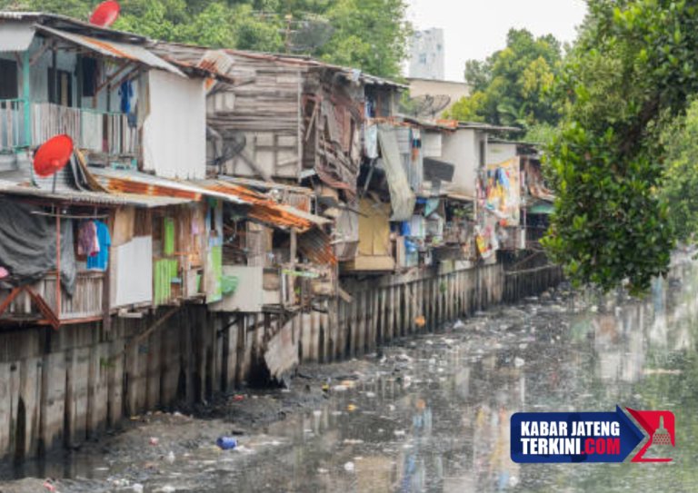 BPS Ungkap Angka Penduduk Miskin di Jateng Turun