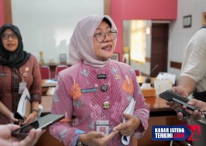 Kepala DPMPTSP Jateng, Sakina Rosellasari,
