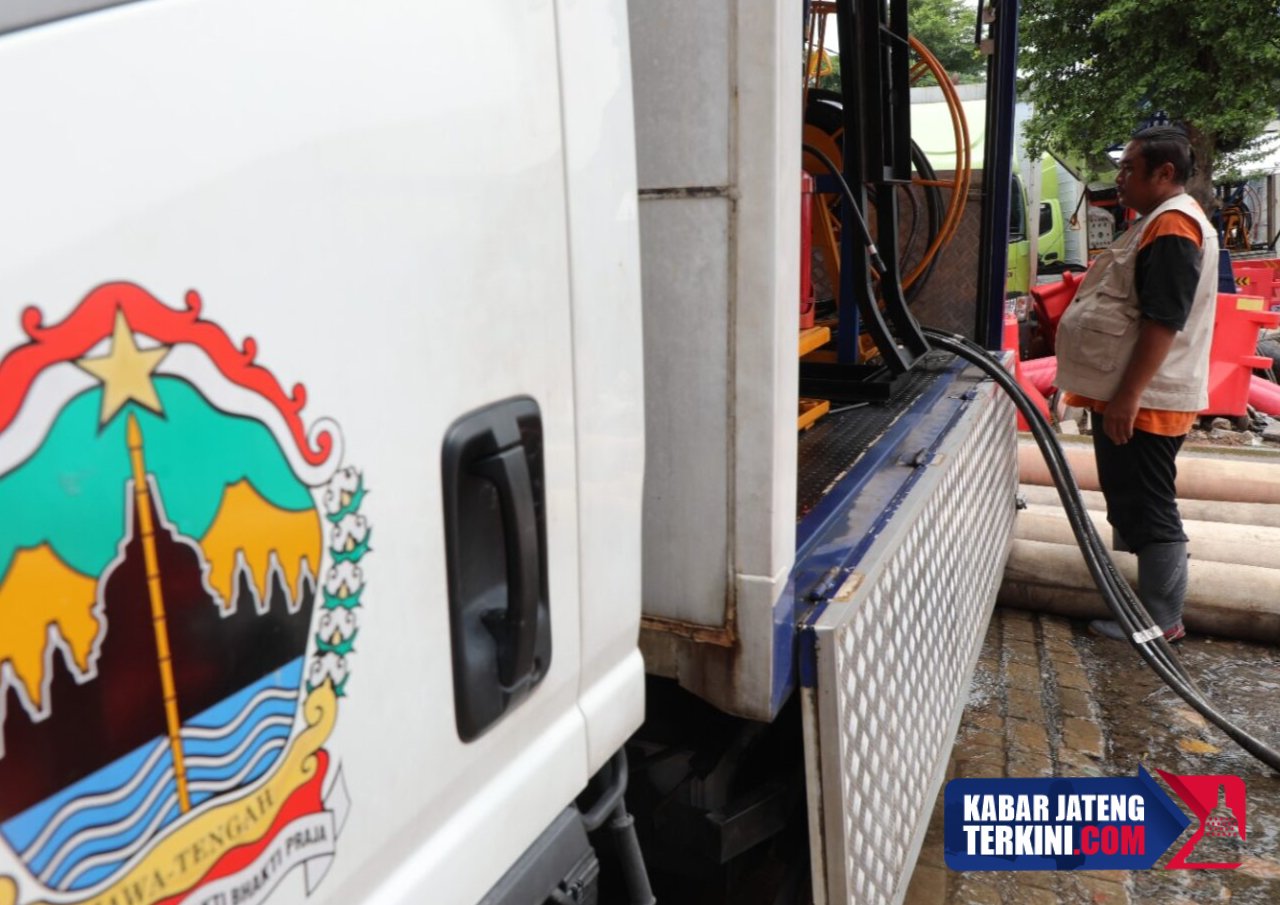 Delapan Pompa Dikerahkan untuk Tangani Genangan Air Akibat Banjir Semarang