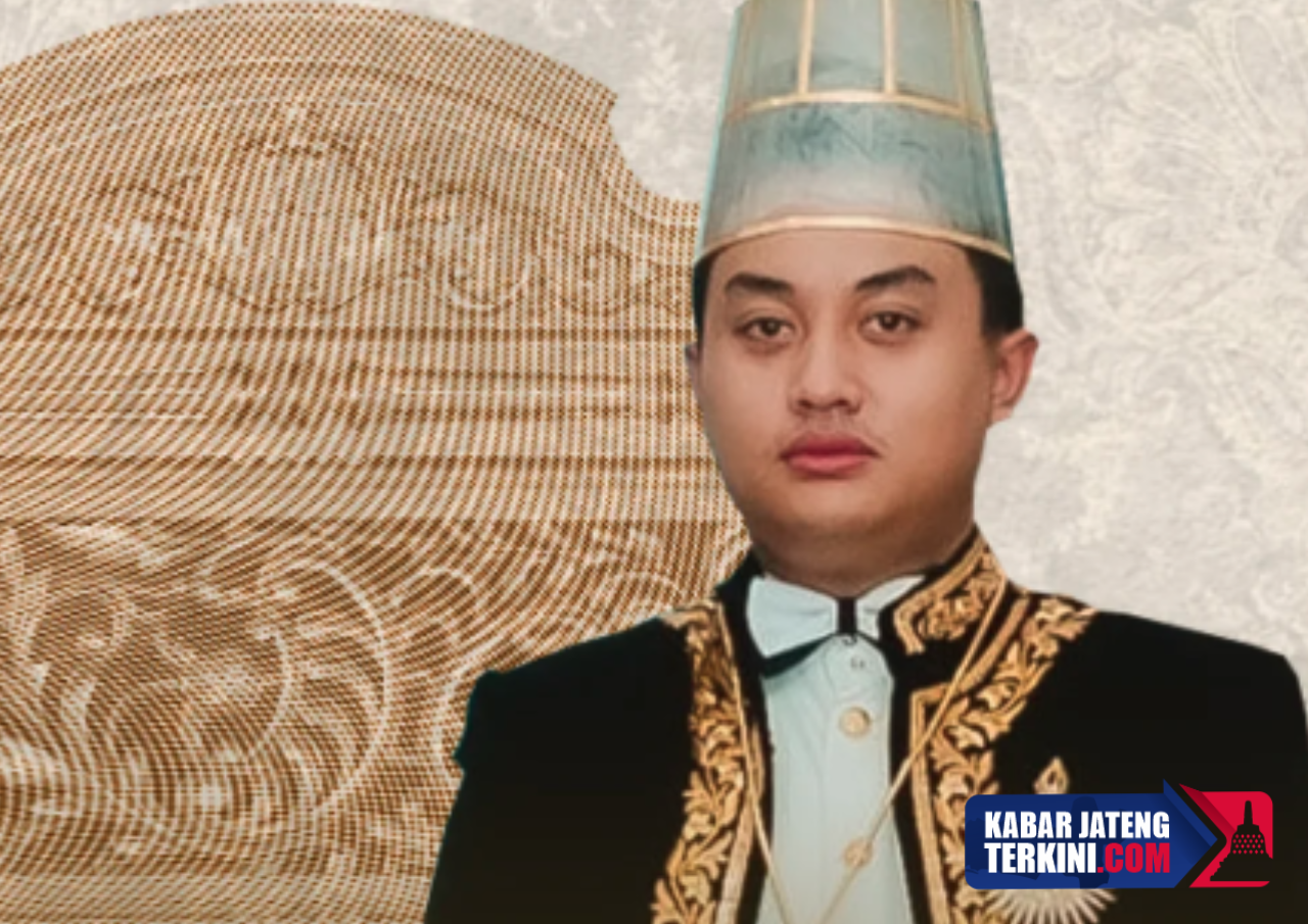 Gusti Purbaya Resmi Dinobatkan Menjadi SISKS Pakubuwono XIV