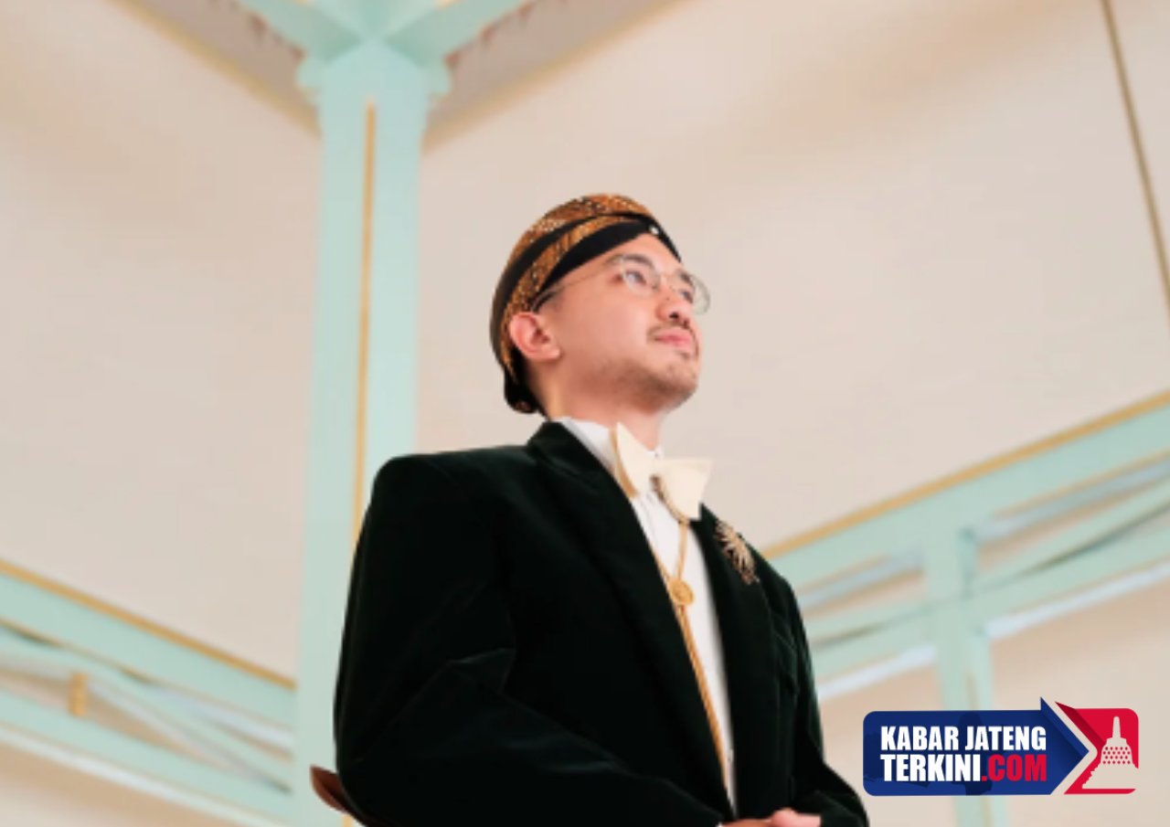 KGPAA Mangkunegara X Beri Gelar Kanjeng Pangeran kepada Bambang Pacul