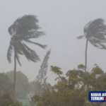 Puluhan Atap Bangunan dan Kios Pasar Karangpandan Rusak Diterjang Angin Kencang