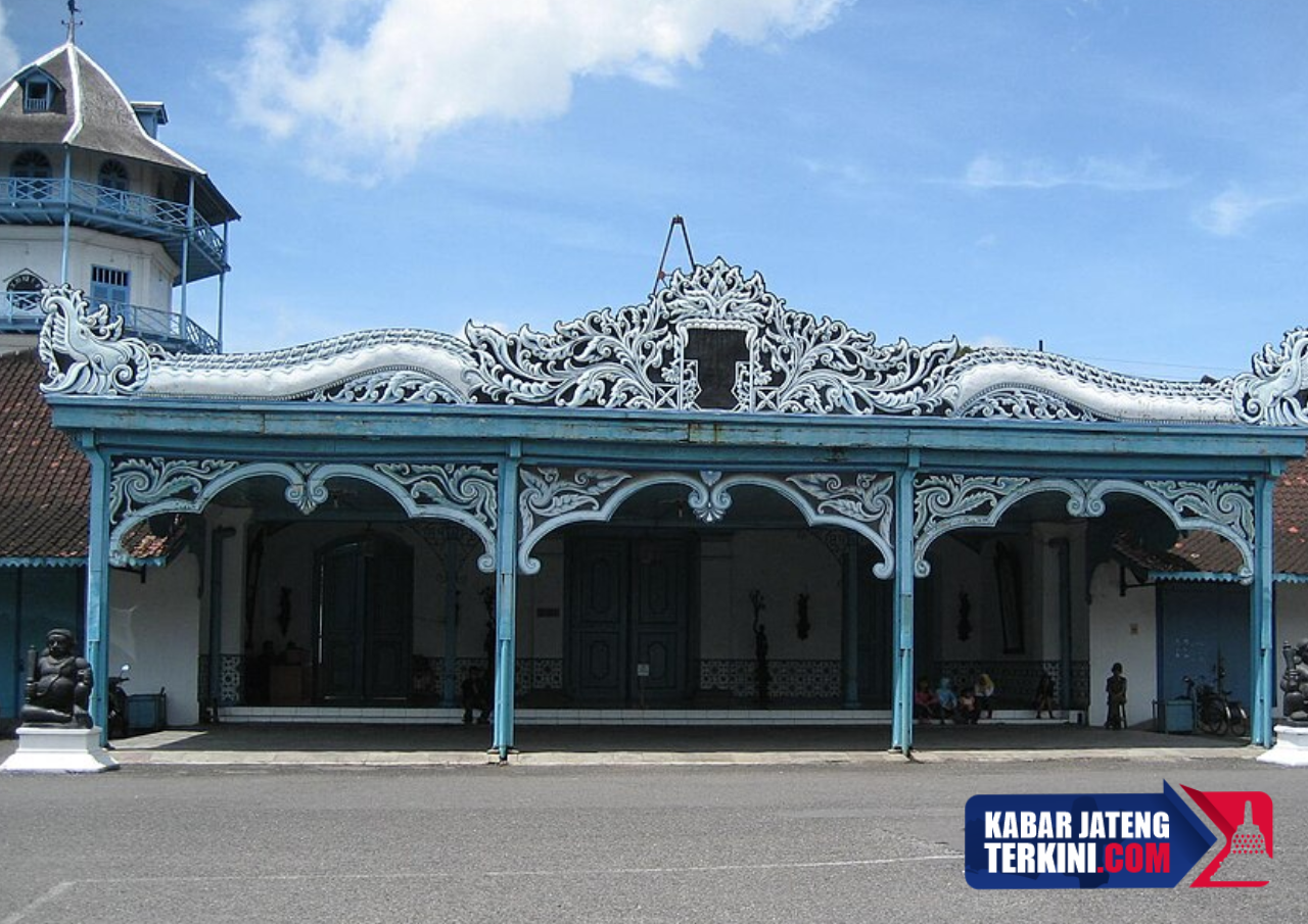 Muncul Aduan Dugaan Pengeroyokan di Keraton Solo saat Penyerahan SK Kemendikbud