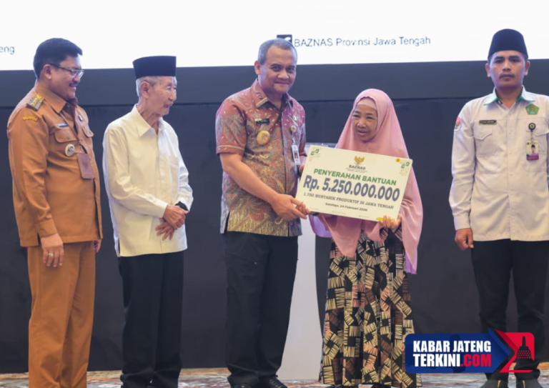 Ribuan Mustahik di Jateng Terima Bantuan Modal Usaha Rp3 Juta