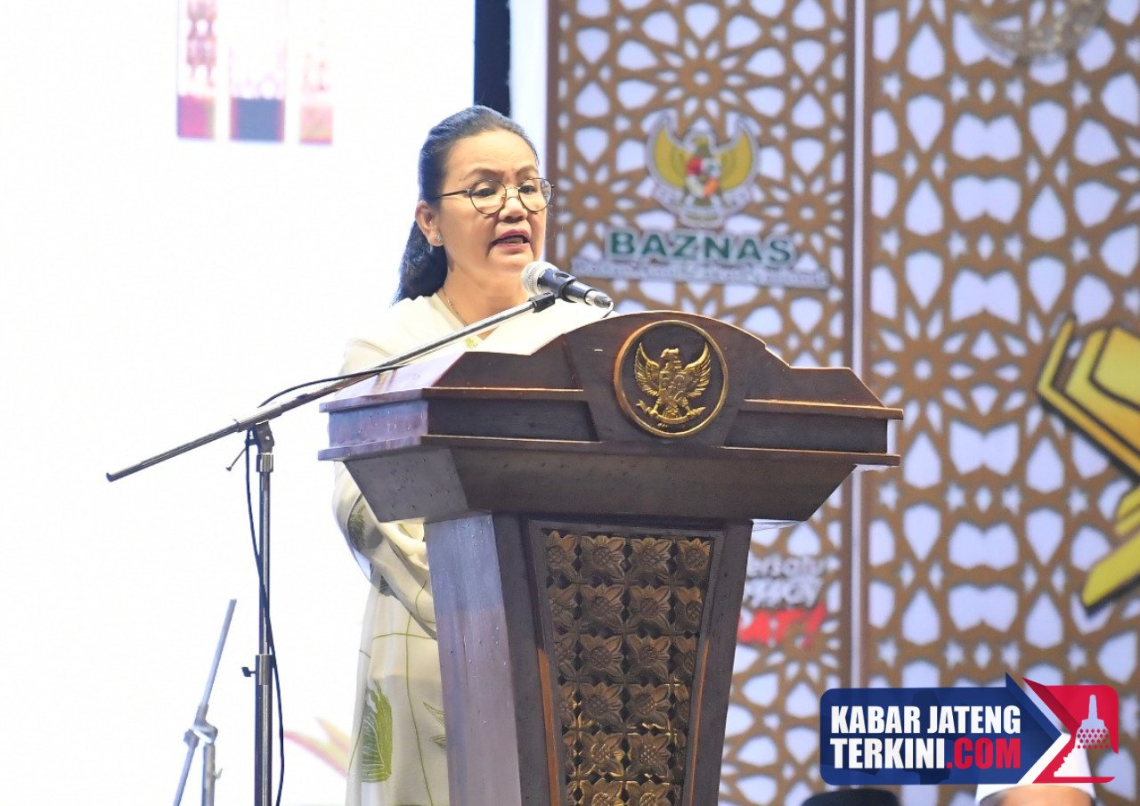 Hadiri Tarawih Keliling, Agustina Sebut Al-Quran Ajarkan Kebijaksanaan