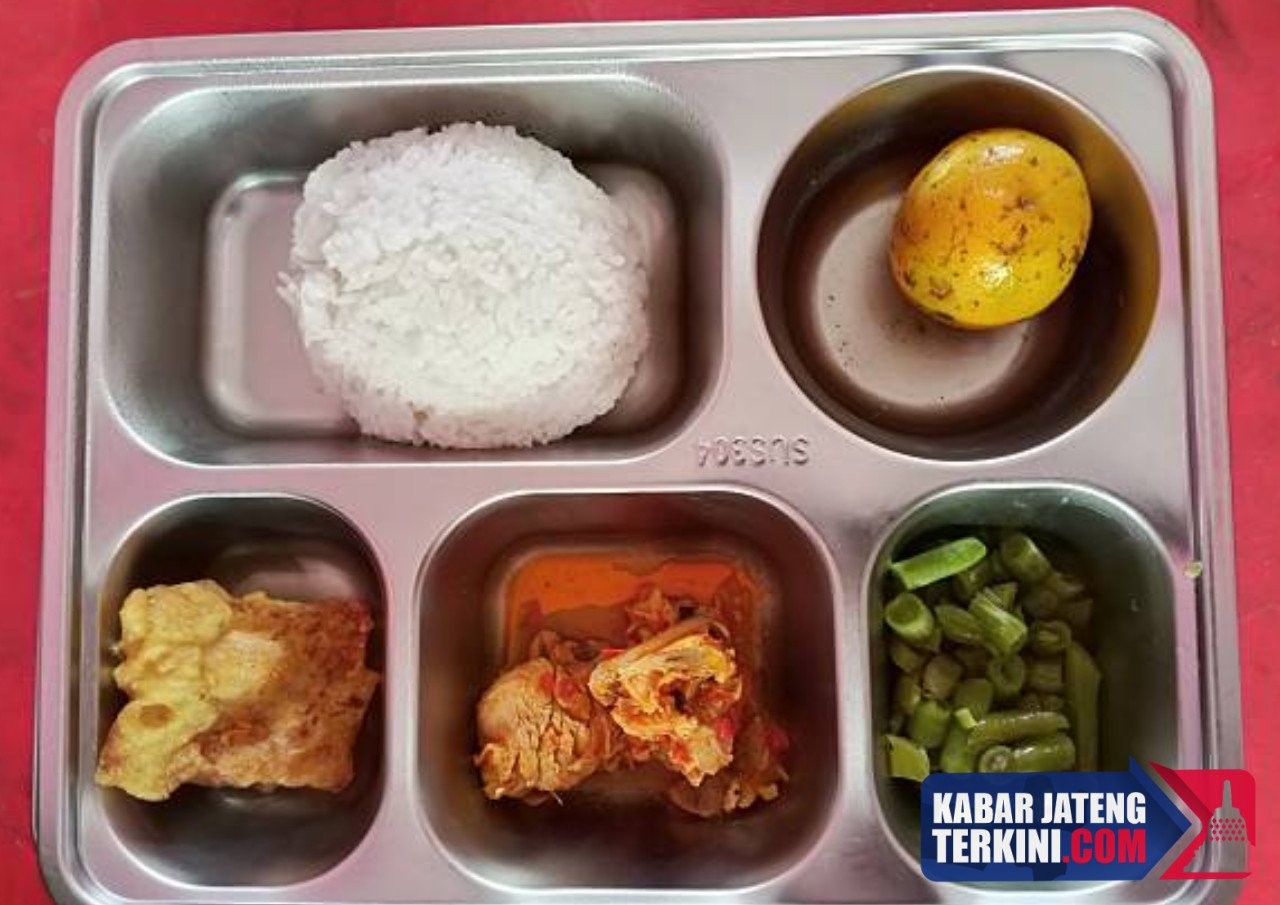 Siswa SMK Kudus Minta Dana MBG Dialokasikan untuk Kesejahteraan Guru, JPPI : Tamparan Bagi Pemerintah