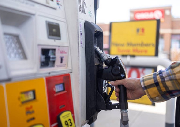 Stok BBM dan Elpiji di Jateng Terjaga, Pemprov Ingatkan Jangan 'Panic Buying'