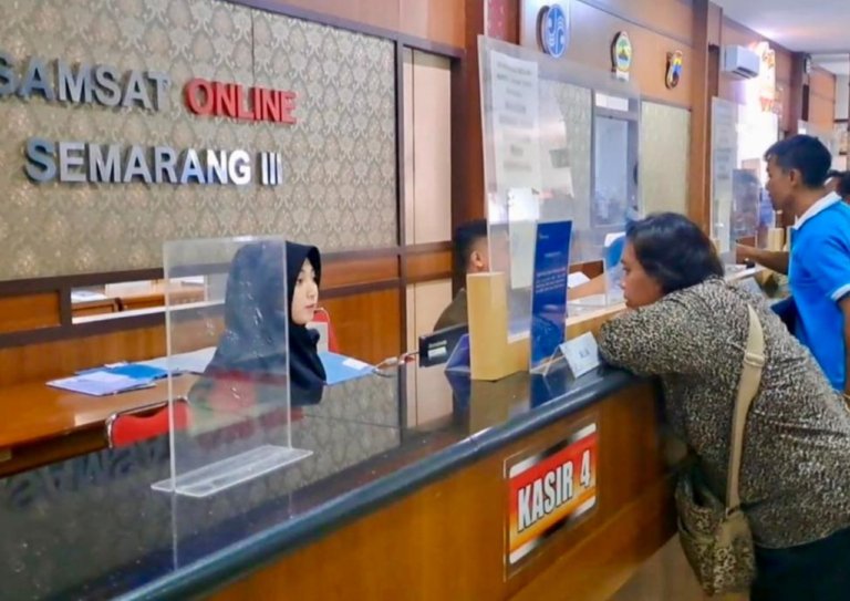 Pemprov Jateng Gratiskan Bea Balik Nama Kendaraan Bekas dan Relaksasi Pajak 5%