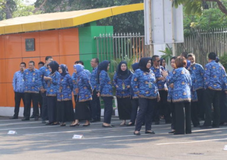 ASN di Pekalongan Dinarasikan Karaoke saat Jam Kerja, Dinas Pendidikan Beri Klarifikasi