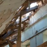 Tak Jadi Direhabilitasi karena Efisiensi, Atap Sekolah di Grobogan Ambruk