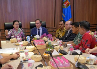 Pemerintah Kota (Pemkot) Semarang bersama Kedutaan Besar Spanyol untuk Indonesia berencana menyelenggarakan event budaya kolaboratif