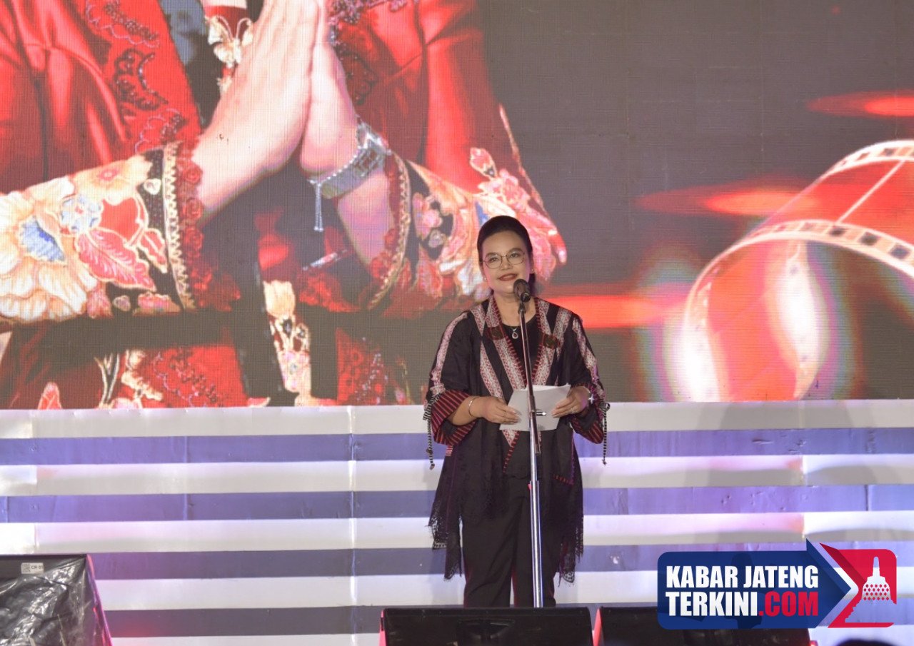 Wali Kota Semarang, Agustina Wilujeng,