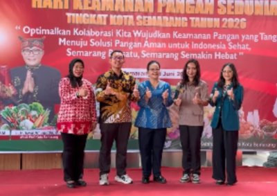 Peringatan Hari Keamanan Pangan Sedunia Tingkat Kota Semarang Tahun 2026 di Hall Balai Kota Semarang, Selasa (23/6/2026).