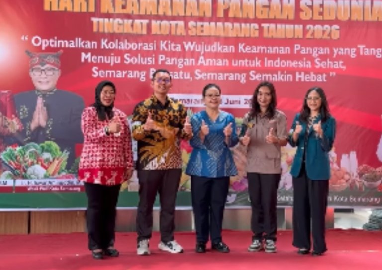 Peringatan Hari Keamanan Pangan Sedunia Tingkat Kota Semarang Tahun 2026 di Hall Balai Kota Semarang, Selasa (23/6/2026).