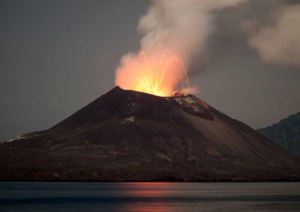 Waspada! 6 Gunung Berstatus Siaga di Indonesia Saat Ini, Ada di Pulau Sumatera Hingga NTT