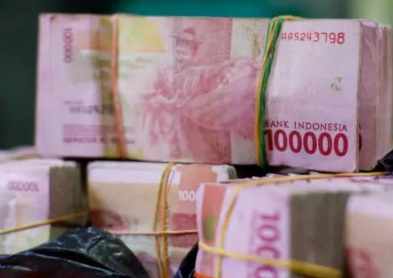Kades di Sukoharjo Gelapkan APBDes Hingga Ratusan Juta, Modusnya Buat Nota dan LPJ Fiktif